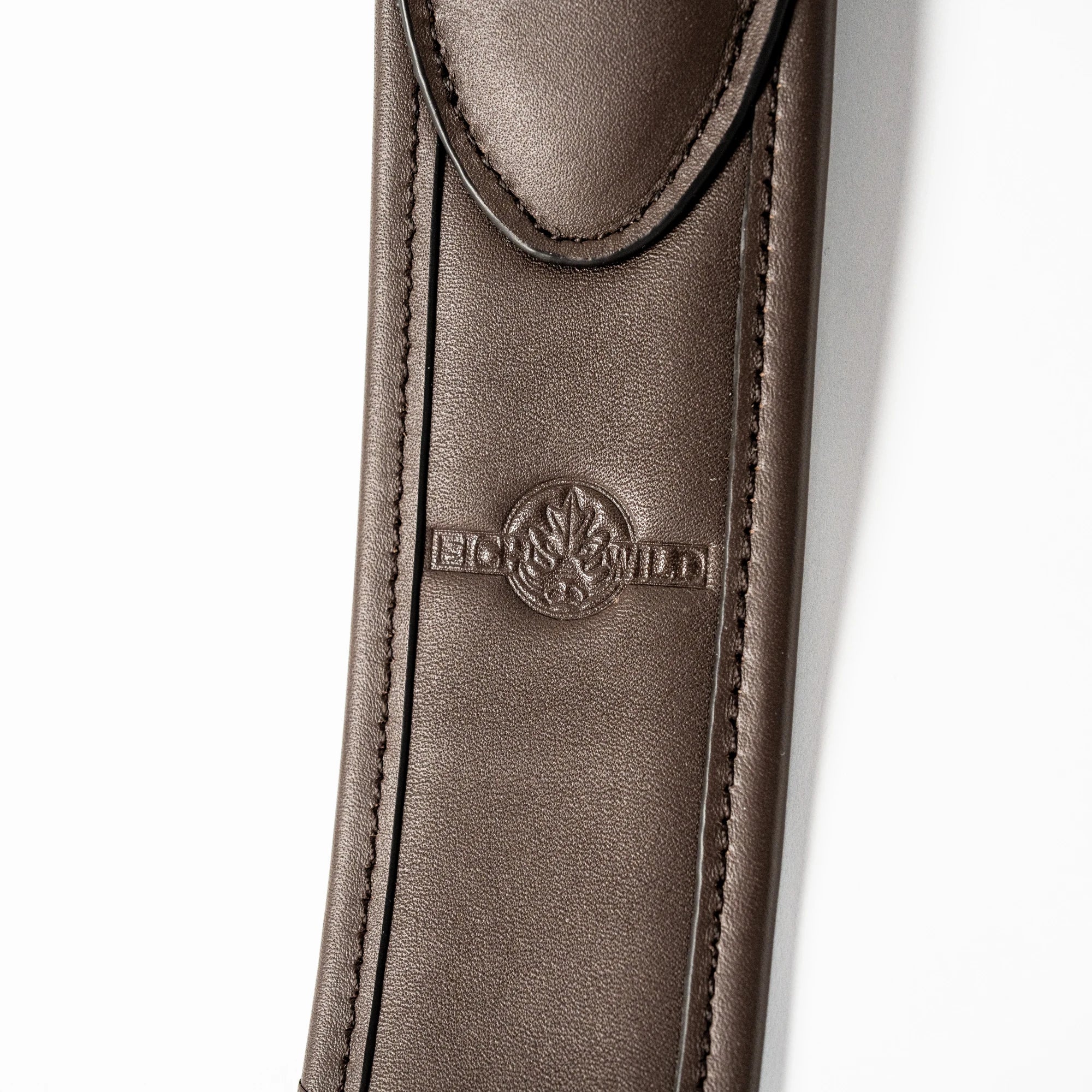 Der funktionelle Leder-Gewehrriemen