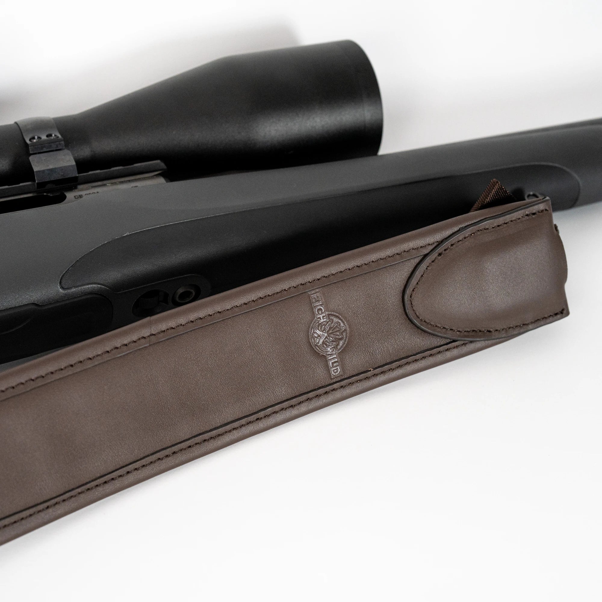 Der funktionelle Leder-Gewehrriemen